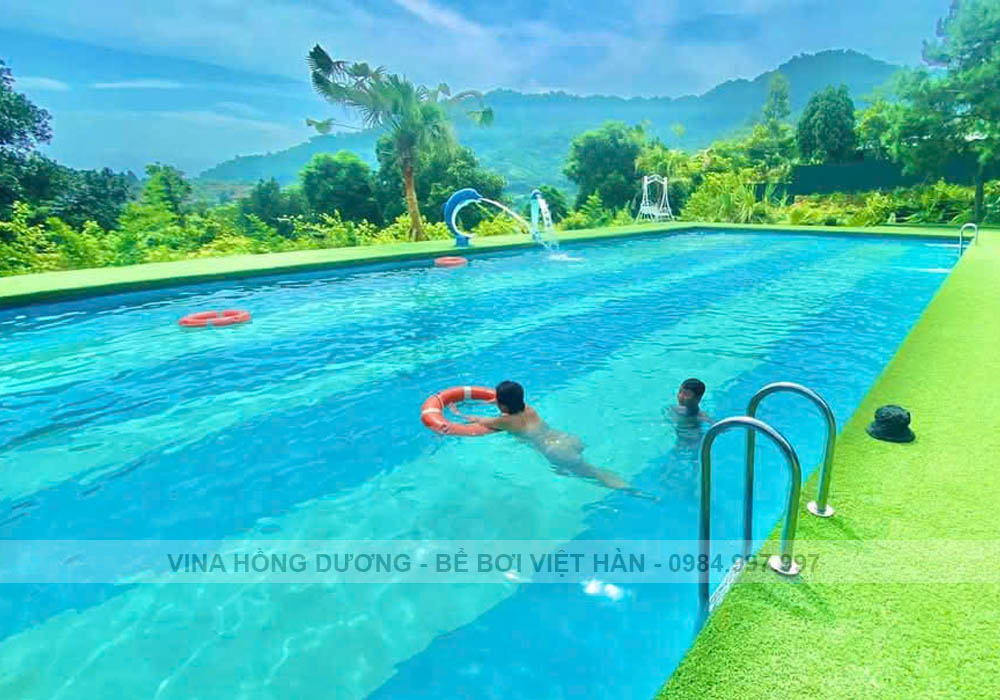 Bể bơi di động đặt âm tại Thung lũng Bản Xôi, Ba Vì, Hà Nội 2022-2025