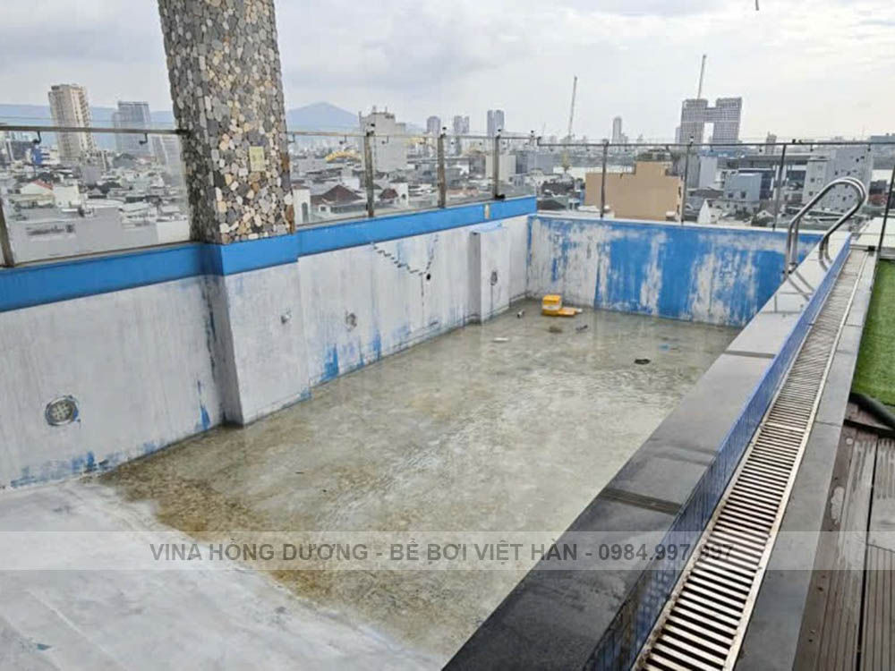 Sửa Chữa Bể Bơi Sử Dụng Sơn Epoxy Bị Bạc Màu, Bong Tróc - 224 Trưng Nữ Vương, Hải Châu, Đà Nẵng