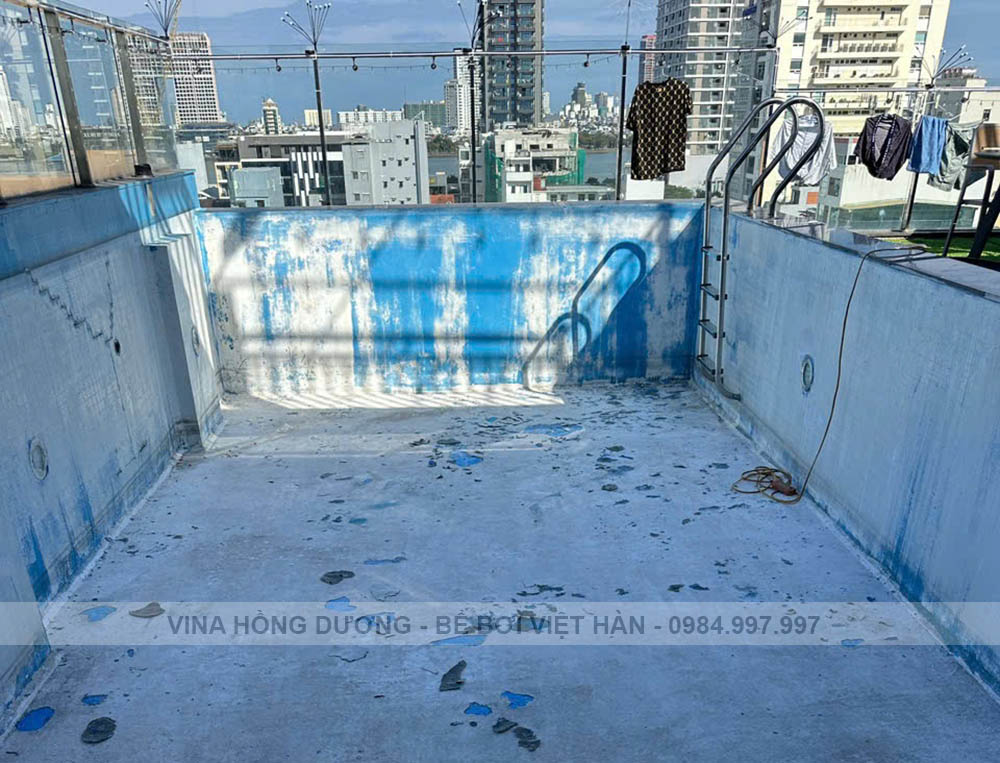 Sửa Chữa Bể Bơi Sử Dụng Sơn Epoxy Bị Bạc Màu, Bong Tróc - 224 Trưng Nữ Vương, Hải Châu, Đà Nẵng